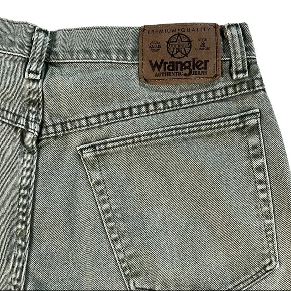 Vintage Wrangler Denim Olive Green, Jean Shorts, Bermuda length