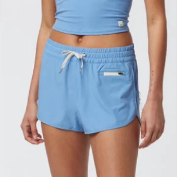 🆕Vuori Clementine Short 2.0 in Color: Isle Blue • BNWT!